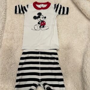 Hanna Andersson mickey pjs